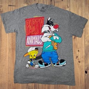 Looney Tunes Party Animals Gray Graphic Tee Size M